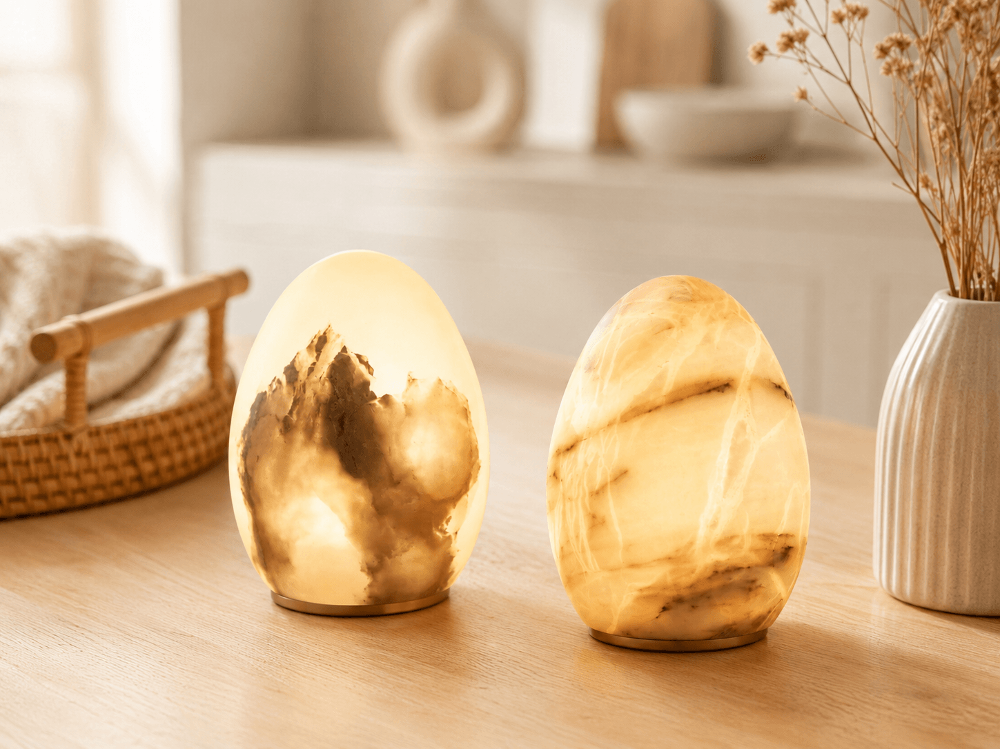 Aurora Stone Lamp